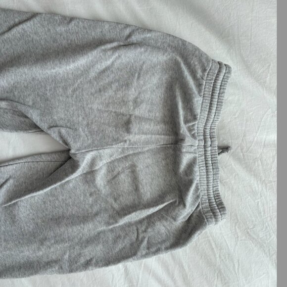 TNA Grey Sweats - Picture 3 of 4